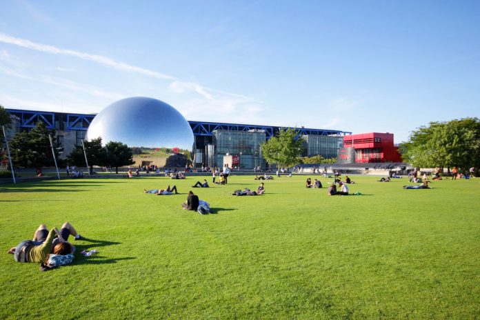 paris parc de la villette fun outdoor activities in paris that wont cost a cent paris parc de la villette fun outdoor activities in paris that wont cost a cent